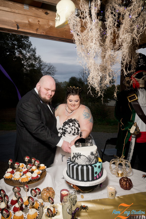 Greenville_Halloween_Wedding_KAC_0799 Halloween Wedding | Kyndal + Cain
